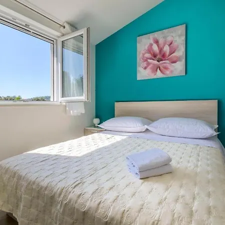 Katic Апартаменты *