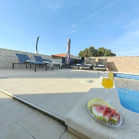 Katic Apartmán Ražanj