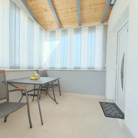 Апартаменты Katic Ражань