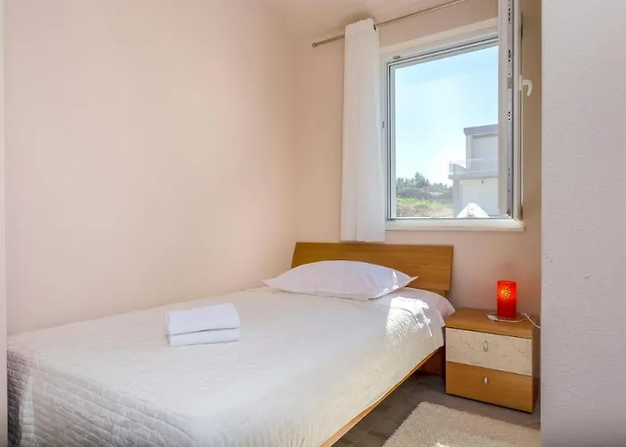 Katic דירה Ražanj