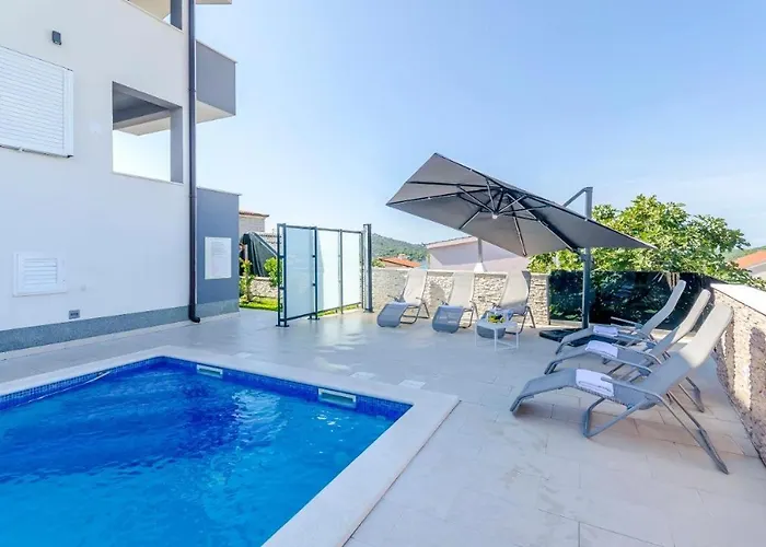 Katic דירה Ražanj