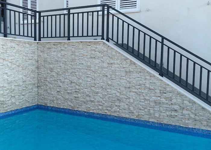 Katic דירה Ražanj